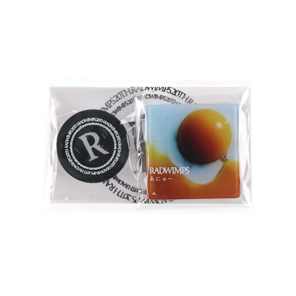 会場引換／11月22日】アクリルバッジセット – RADWIMPS ONLINE STORE