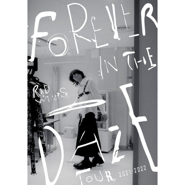 FOREVER IN THE DAZE TOUR 2021-2022[Blu-ray/DVD]