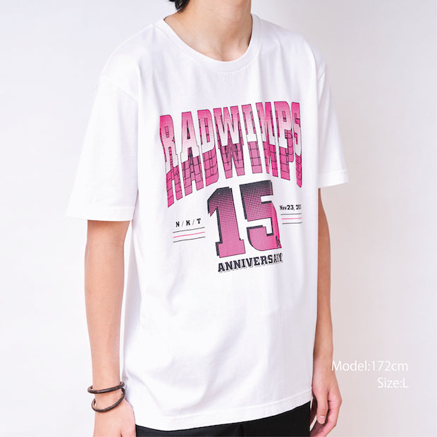 T-shirt (white)