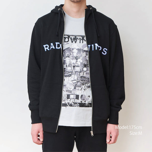 Hooded zip-up parka